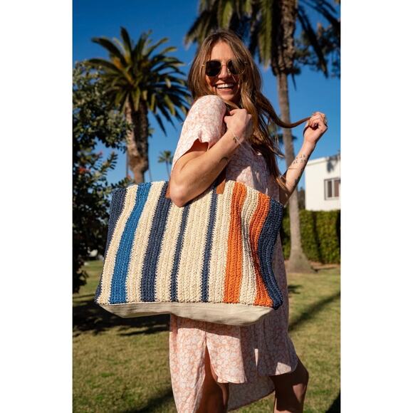 Rays for Days- The Shorebreak Weekender Tote Beach Zip Multicolor Tote Bag - Picture 1 of 6